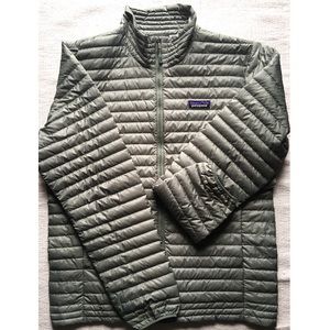 Patagonia Men’s Down Shirt Jacket